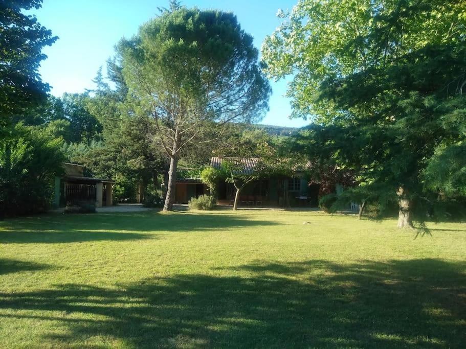 فيلا Maison Piscine Au Pied Du Luberon Saint-Martin-de-Castillon المظهر الخارجي الصورة